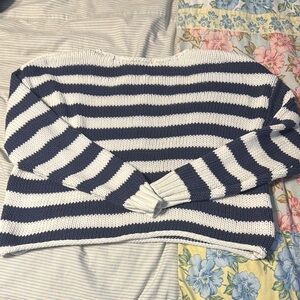 Aerie crop lightweight sweater. NWOT.